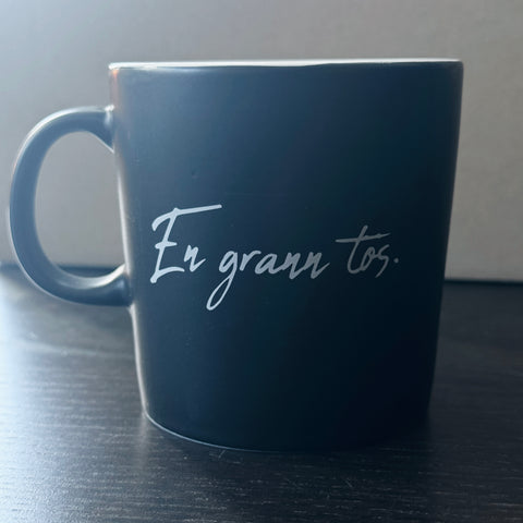 Grann Tös. Mugg [Svarta / vita]